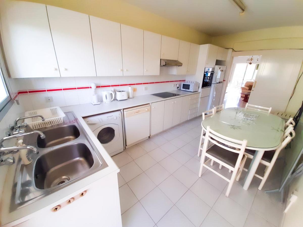 דירות לימסול Samson Sea Breeze, 3Bed Sleeps 6, Free Wifi מראה חיצוני תמונה