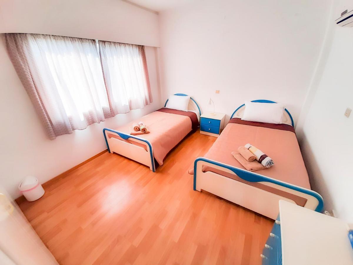 דירות לימסול Samson Sea Breeze, 3Bed Sleeps 6, Free Wifi מראה חיצוני תמונה