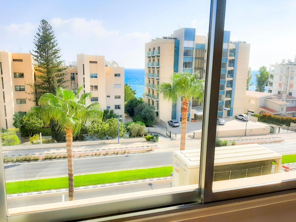 דירות לימסול Samson Sea Breeze, 3Bed Sleeps 6, Free Wifi מראה חיצוני תמונה