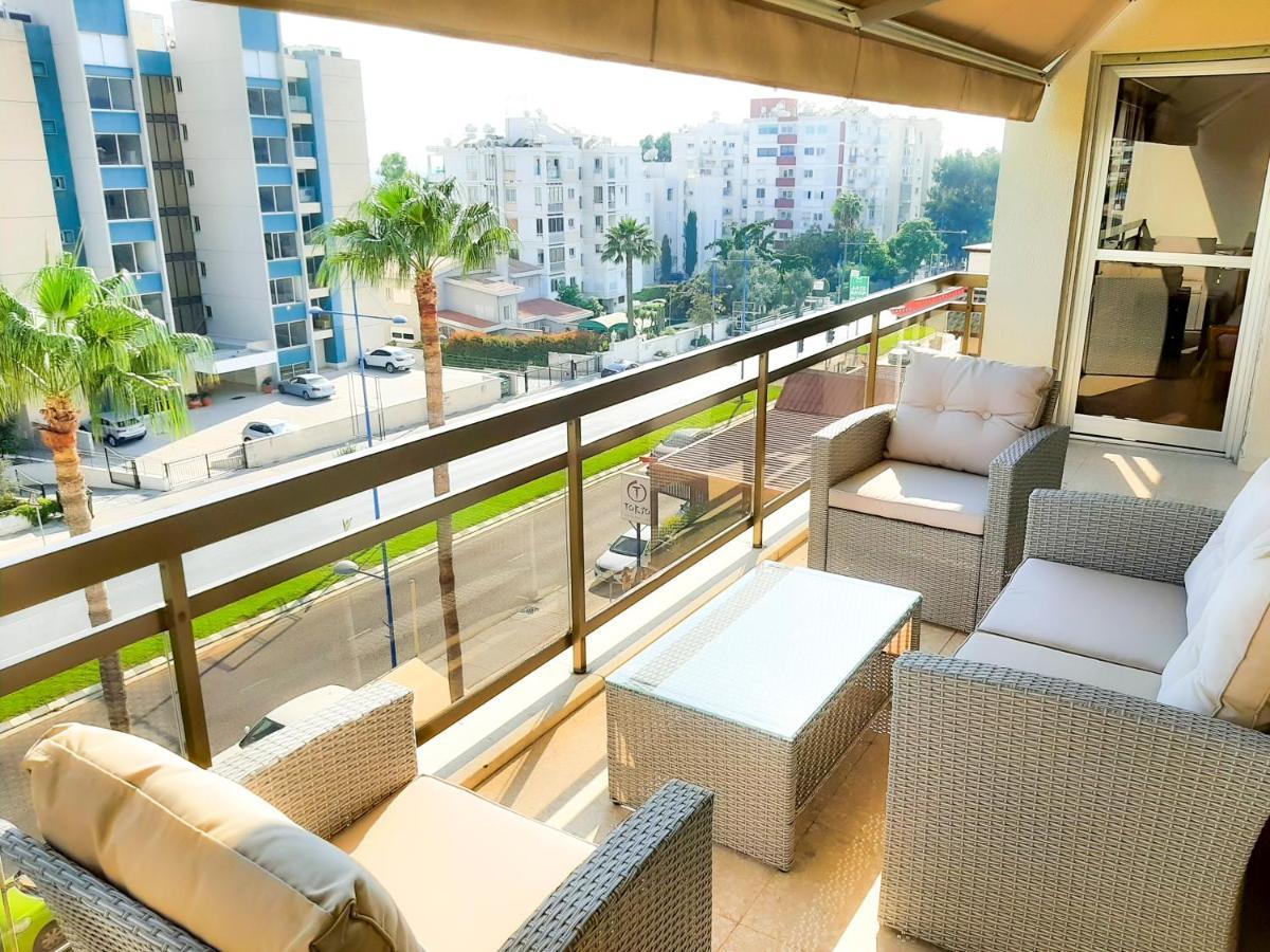 דירות לימסול Samson Sea Breeze, 3Bed Sleeps 6, Free Wifi מראה חיצוני תמונה