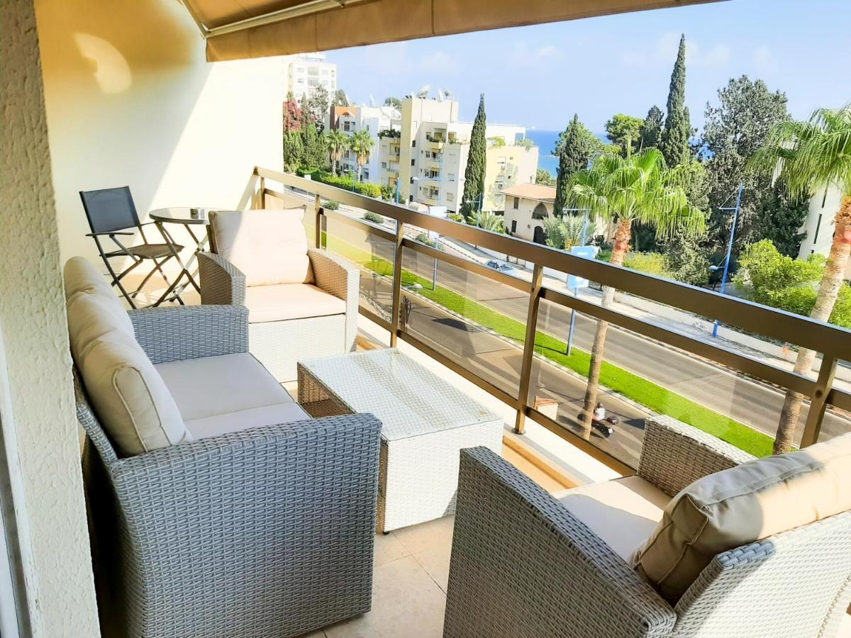 דירות לימסול Samson Sea Breeze, 3Bed Sleeps 6, Free Wifi מראה חיצוני תמונה
